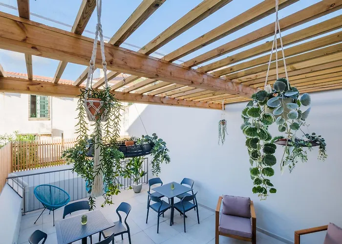 Sky Pdl אכסניה Ponta Delgada