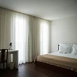Sky Pdl Hostel *