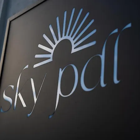 Sky Pdl * 蓬塔德尔加达